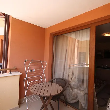Arendoo In Harmony Suites Апартамент *